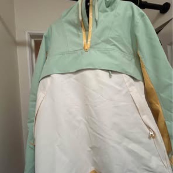 Roxy Shelter Ski/Snowboard Jacket - Picture 2 of 3